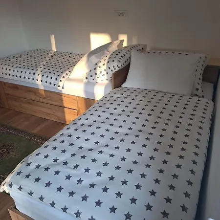 Apartma Alproza *